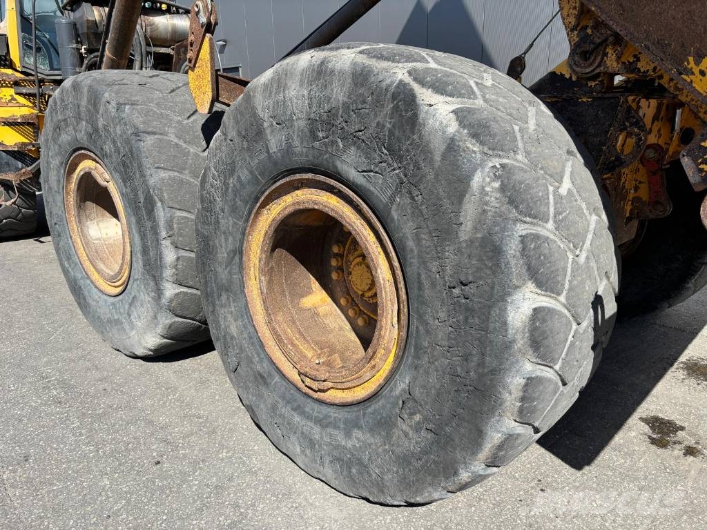 Volvo A 40 F TAILGATE Csuklósdömperek