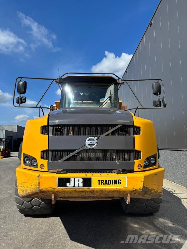 Volvo A 40 F TAILGATE Csuklósdömperek