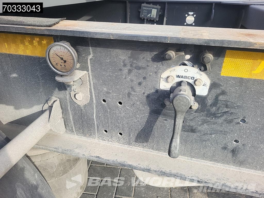 Kässbohrer CS Lift Axle 40ft Containerchassis
