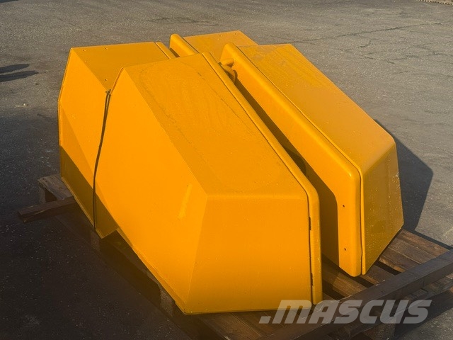 Moxy MT41 BODY COMPLET كابينة والداخلية