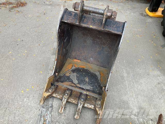 JCB 50 Z-2 حفارات صغيرة أقل من 7 طن (حفارات صغيرة)