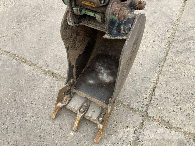 JCB 50 Z-2 حفارات صغيرة أقل من 7 طن (حفارات صغيرة)