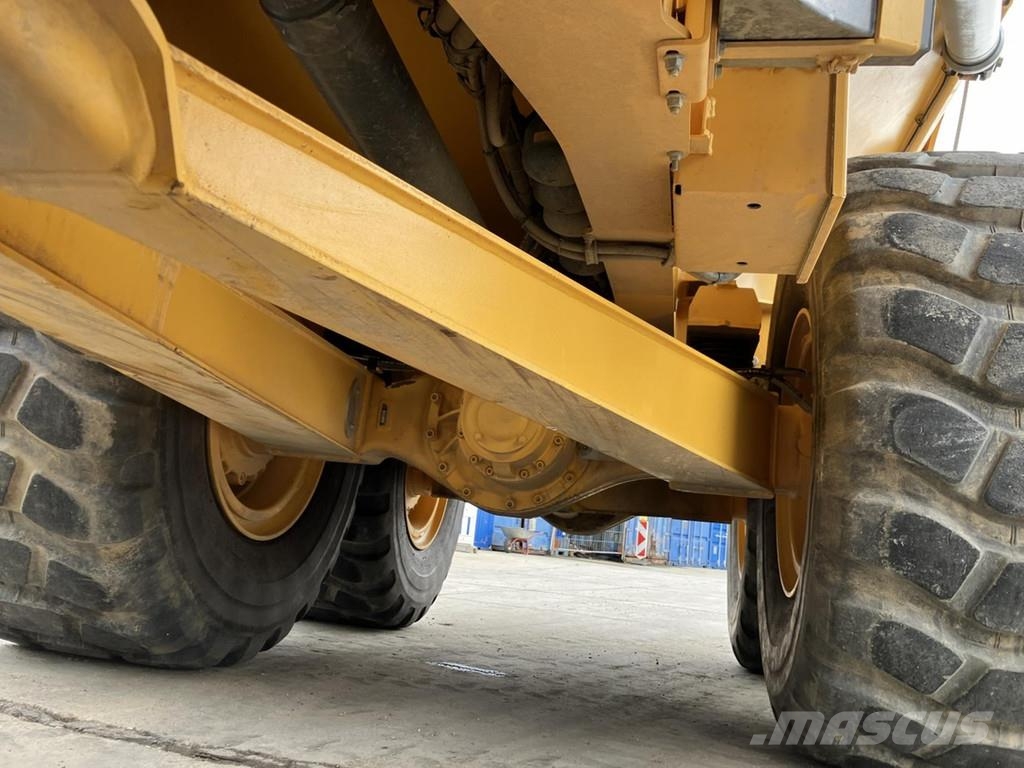 Volvo A 30 G Artikulētie pašizgāzēji