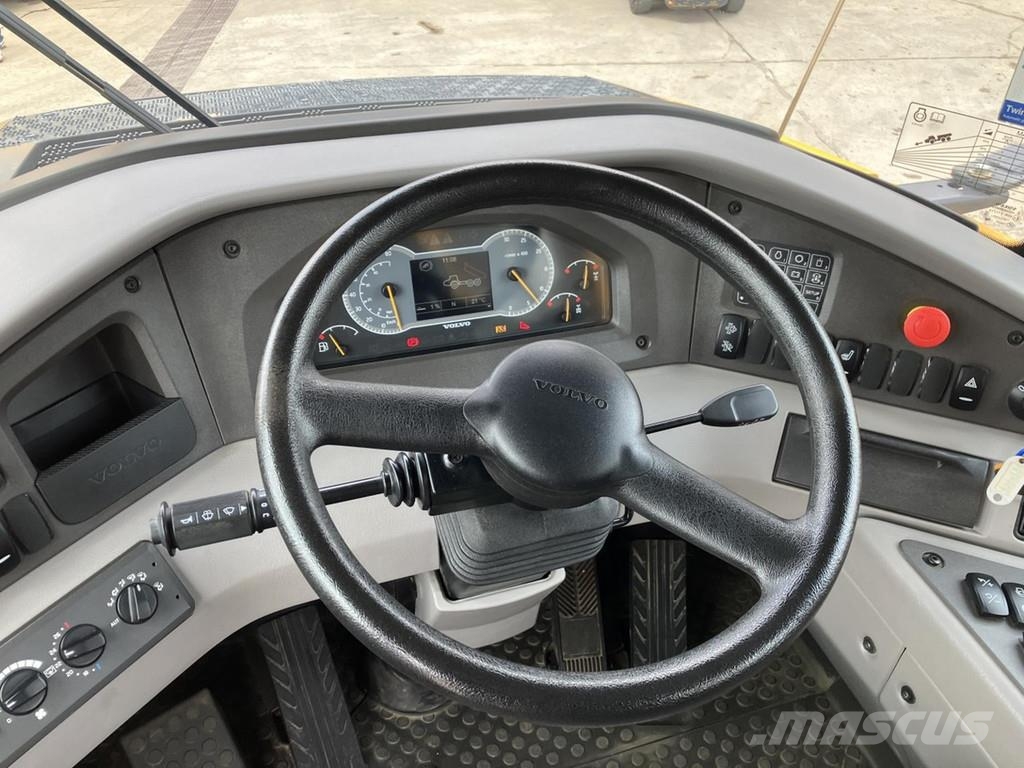 Volvo A 30 G Artikulētie pašizgāzēji