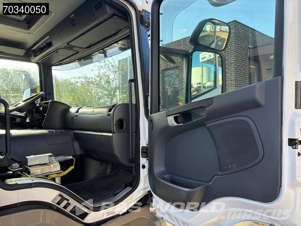 Scania P380 6X2 Tankwagen