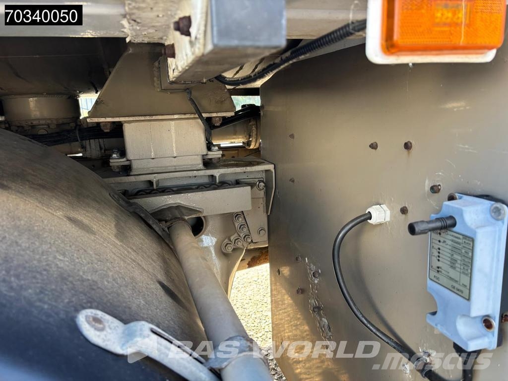 Scania P380 6X2 Tankwagen