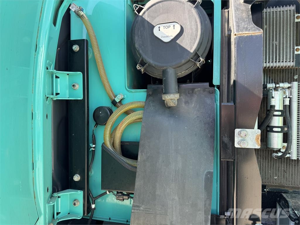 Kobelco SK210LC-11 Koparki gąsienicowe