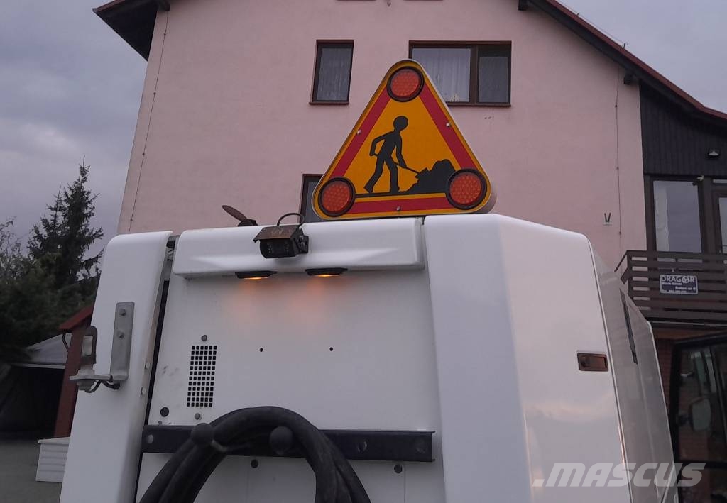 Aebi MFH2500 EURO4 - 2010 NR 418 كناسات