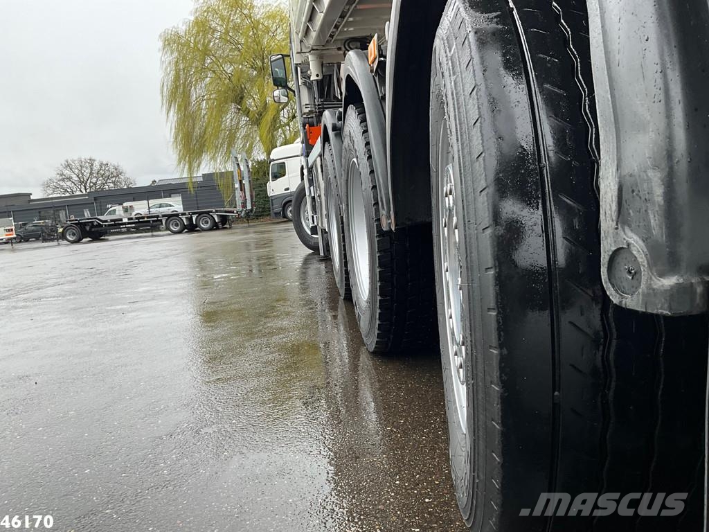 Volvo FH 420 8x4 HMF 22 Tonmeter laadkraan Grúas todo terreno