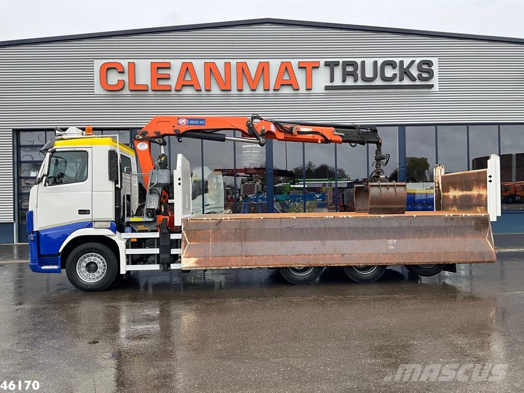 Volvo FH 420 8x4 HMF 22 Tonmeter laadkraan Mobiilinosturit