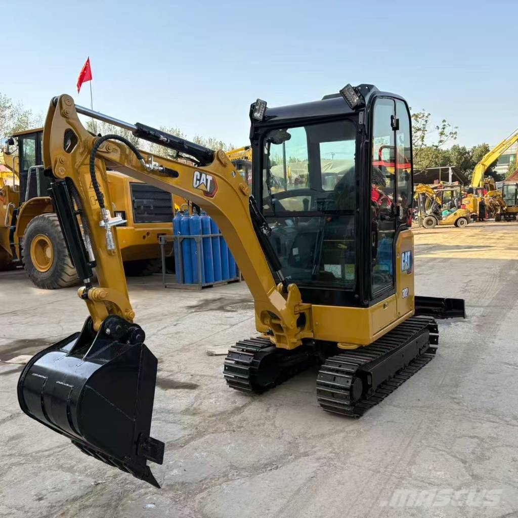 CAT 302 CR Mini ekskavatörler, 7 tona dek