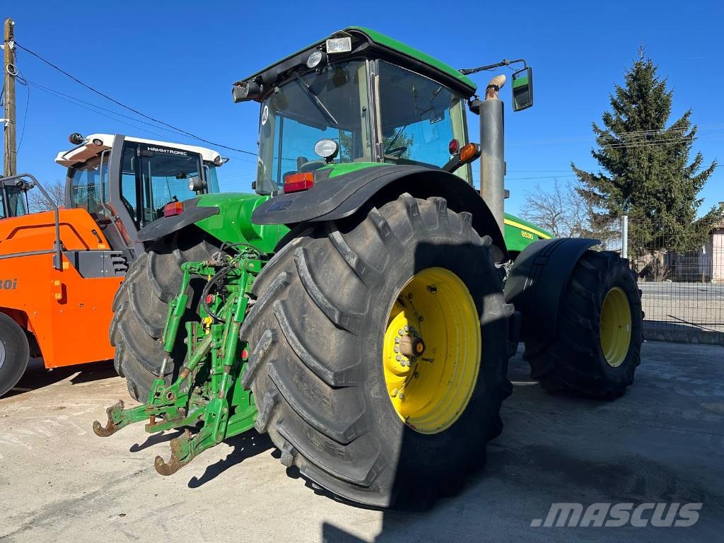 John Deere 8530 Premium الجرارات