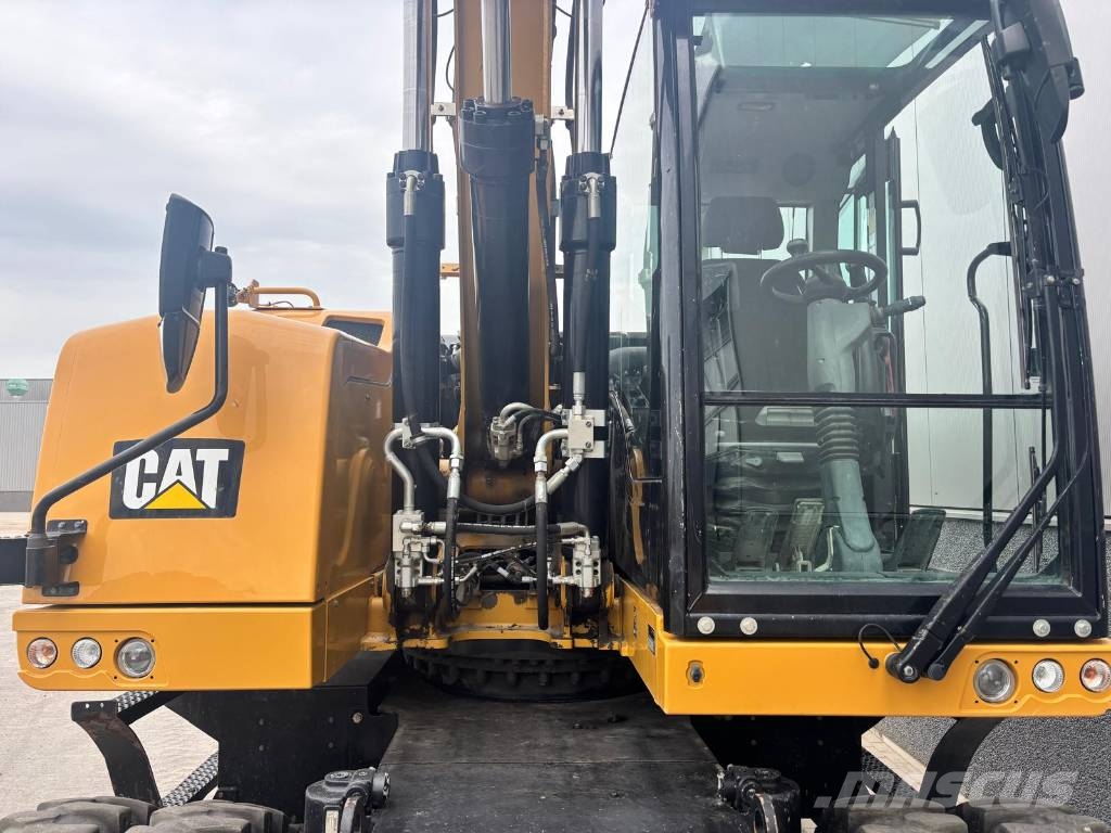 CAT M 318 F Wielgraafmachines