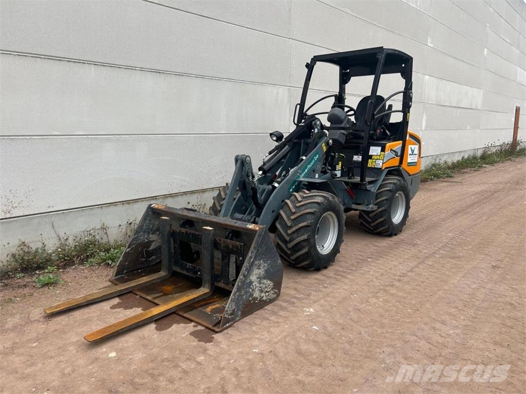 GiANT G2700 Xtra HD (9748) Radlader