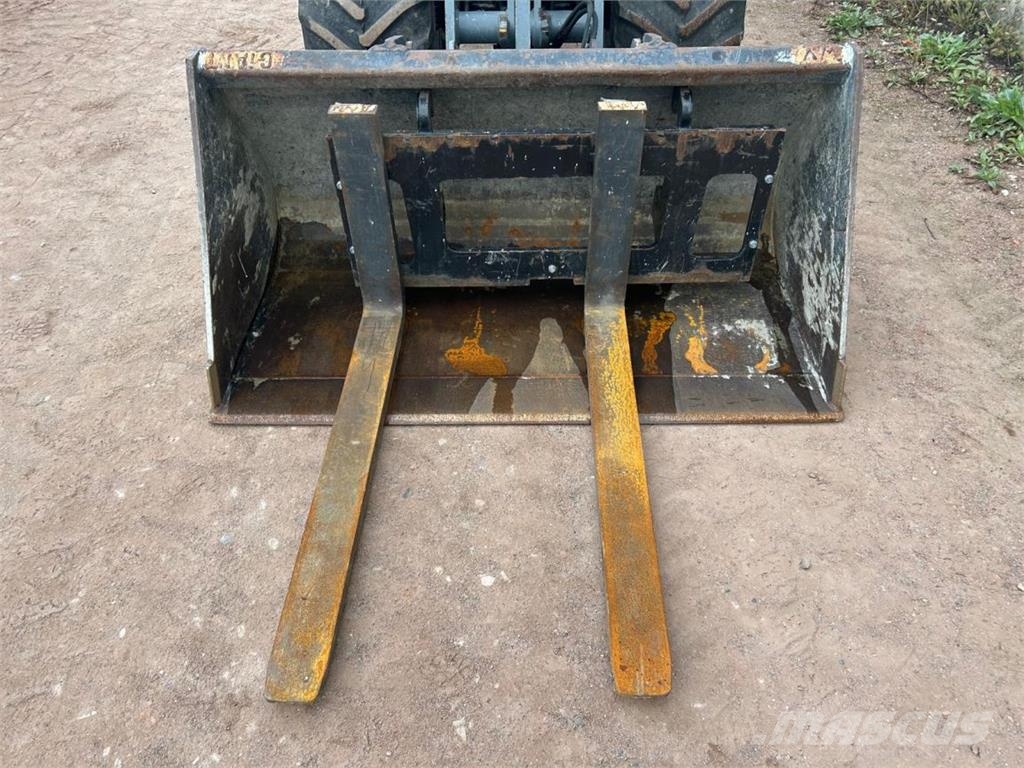 GiANT G2700 Xtra HD (9748) Radlader