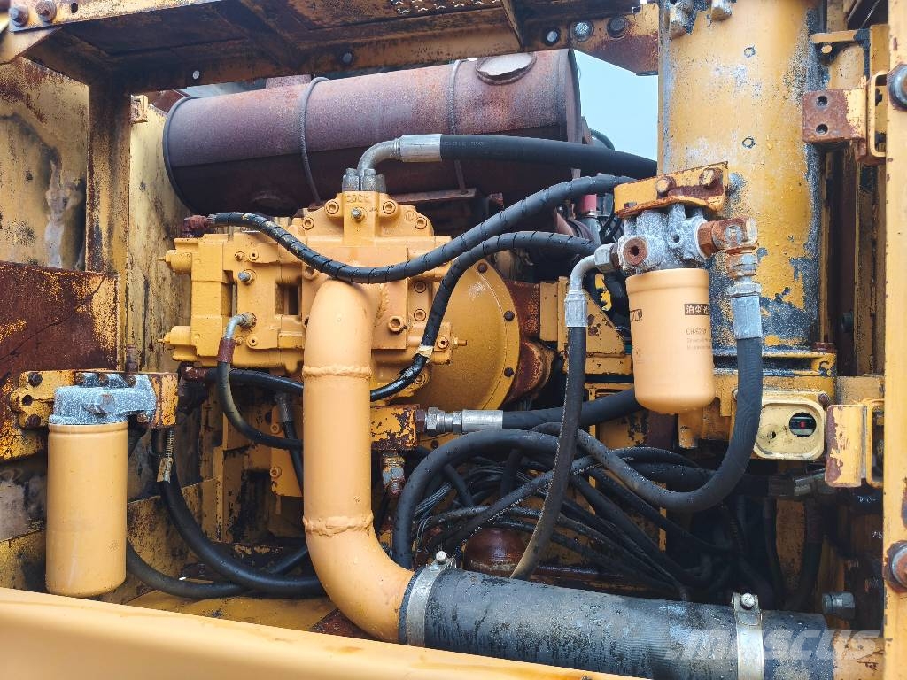 CAT 325 B L Гусеничні екскаватори