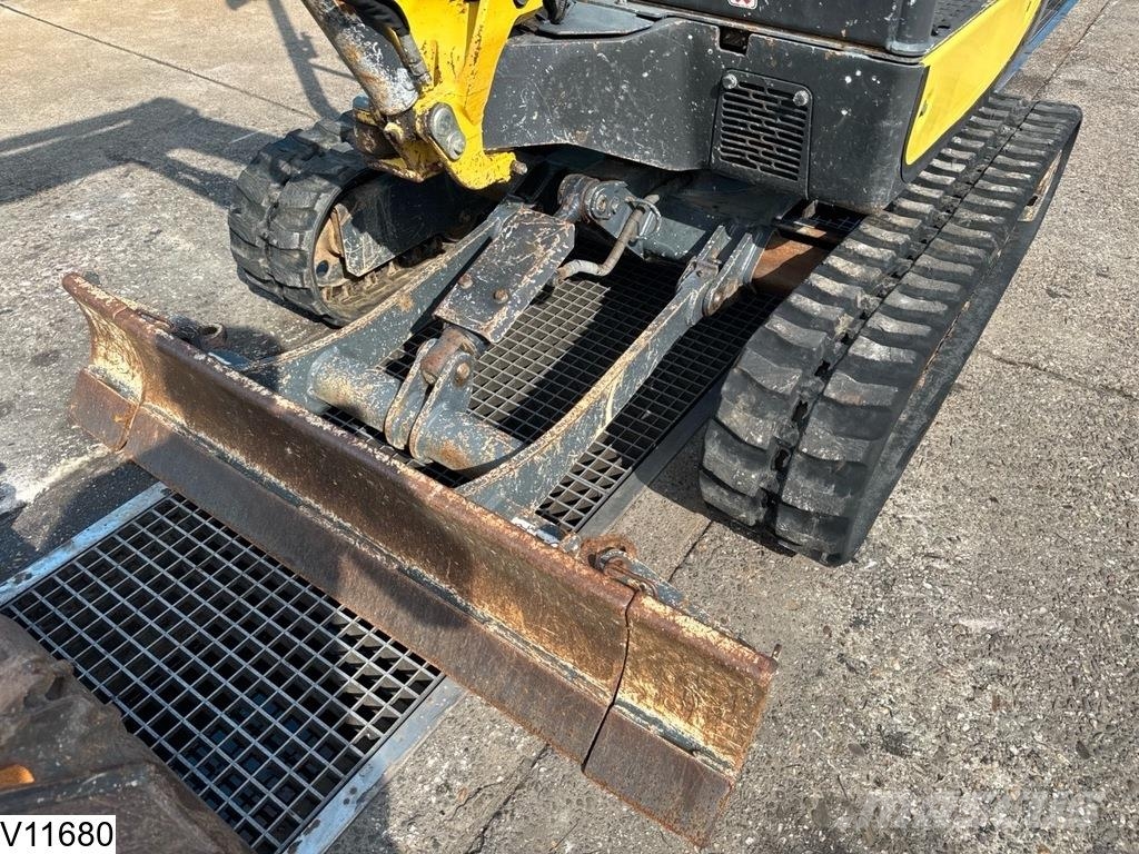 Yanmar SV18 3350 hr, 2015, 9,5 kW Minigraafmachines < 7t