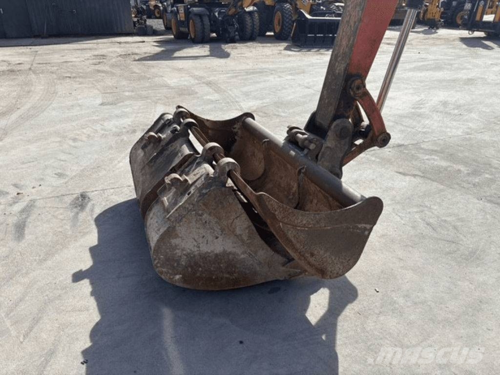 Kubota KX 080-4 Midikaivukoneet 7t - 12t