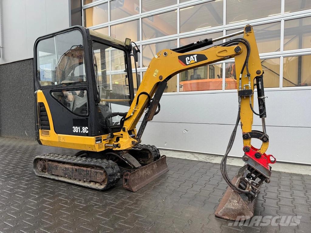 CAT 301.8C Miniescavatori