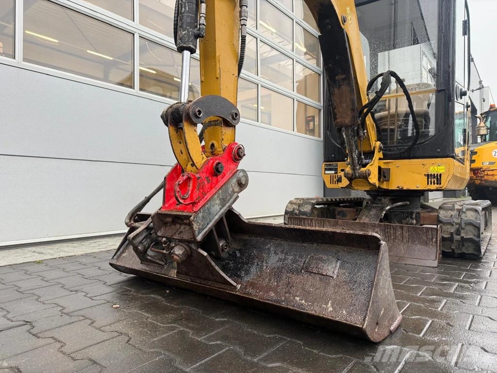 CAT 301.8C Miniescavatori