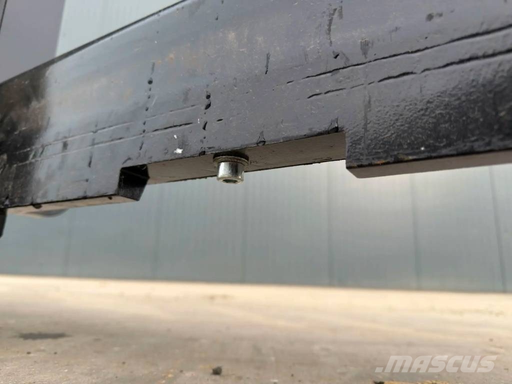 Volvo ISO / Lundberg L110 - Bord 2400mm Uñas para carretilla