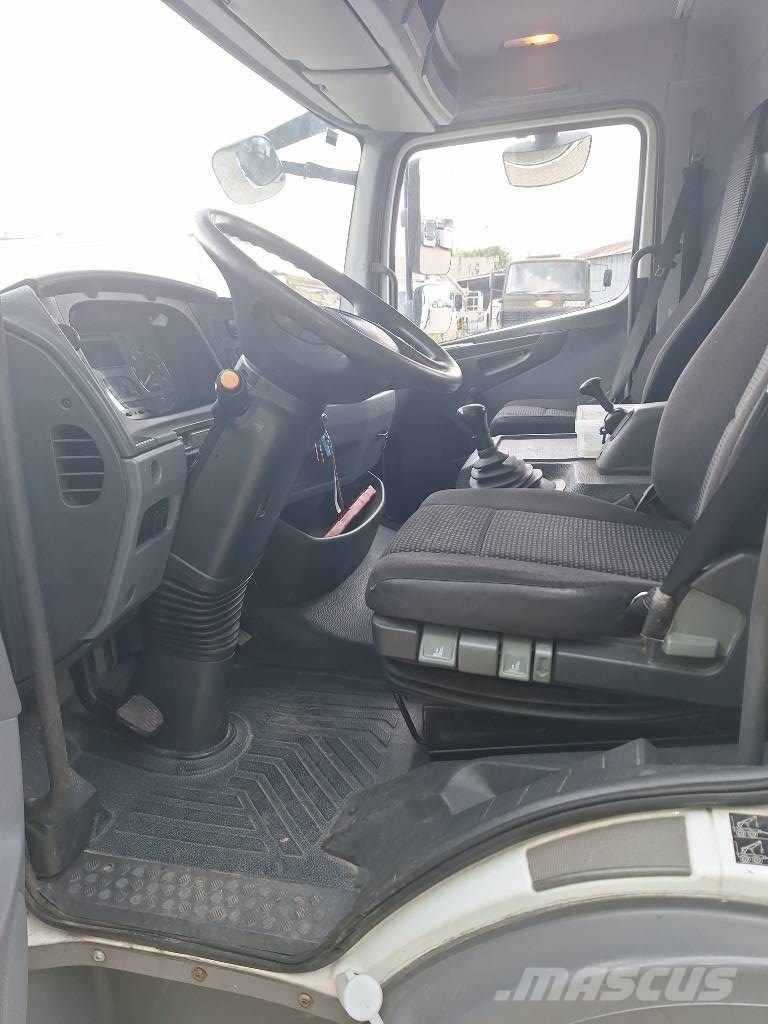 Mercedes-Benz Ruthmann T 330 Plataformas con brazo de elevación telescópico