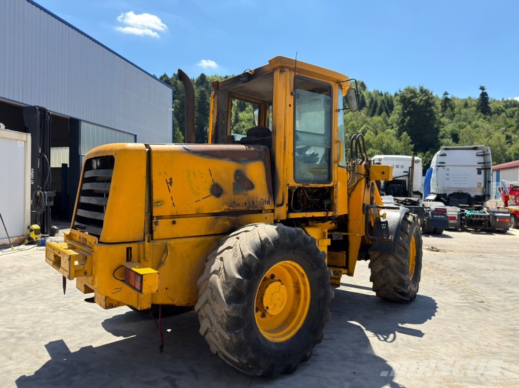 JCB 412 S *ACCIDENTE*DAMAGE*UNFALL* لوادر بعجل