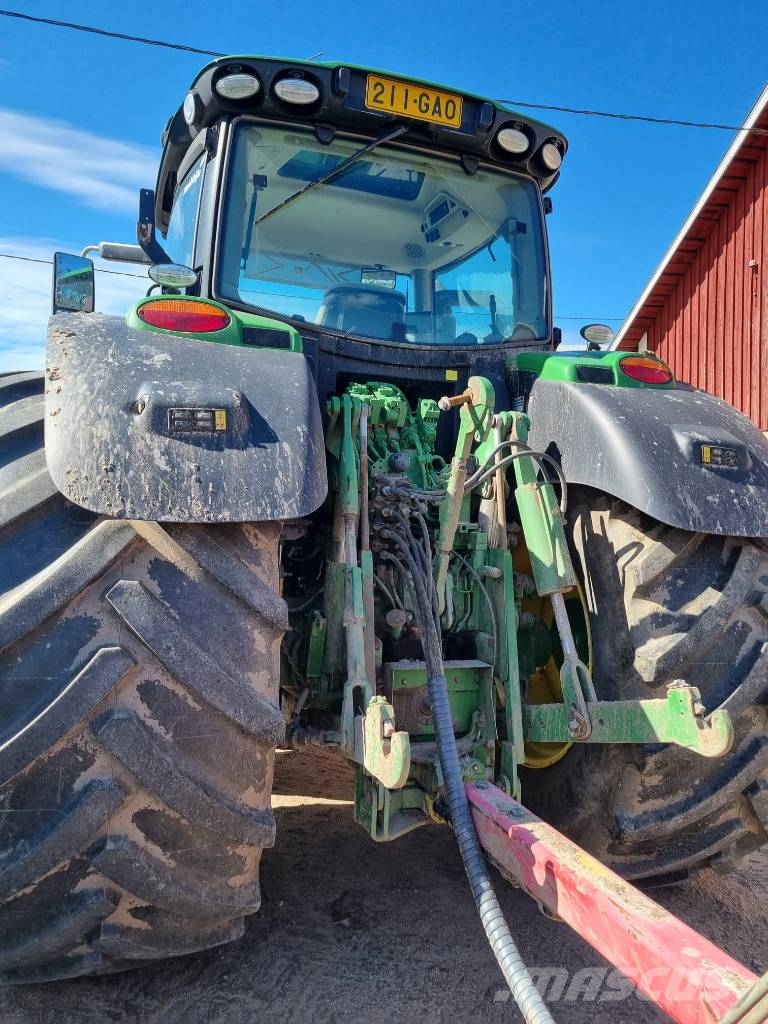John Deere 6215 R AutoPower Trattori