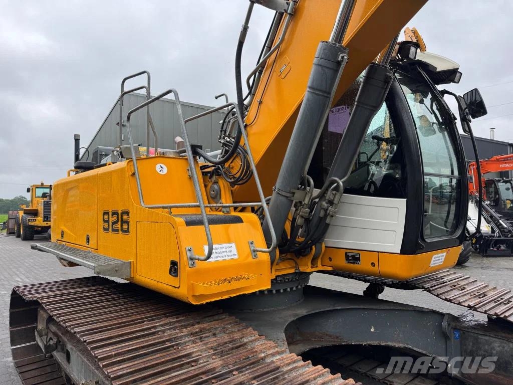 Liebherr R926 Semi Long 11 Mtr Boom Bagri goseničarji