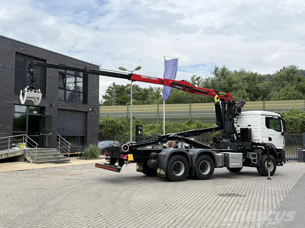 MAN TGS 33.440 MAN TGS 33.440 6x4 Epsilon 170Z MultiLi Hook lift trucks