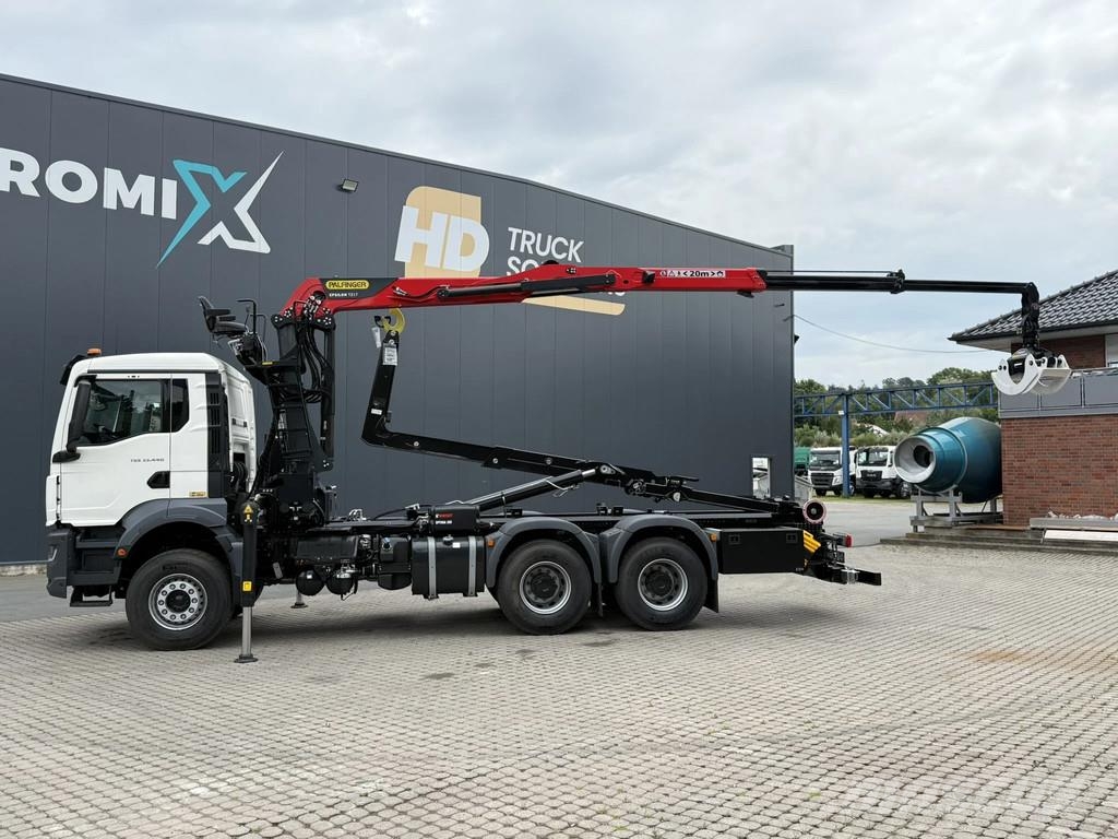 MAN TGS 33.440 MAN TGS 33.440 6x4 Epsilon 170Z MultiLi Hook lift trucks