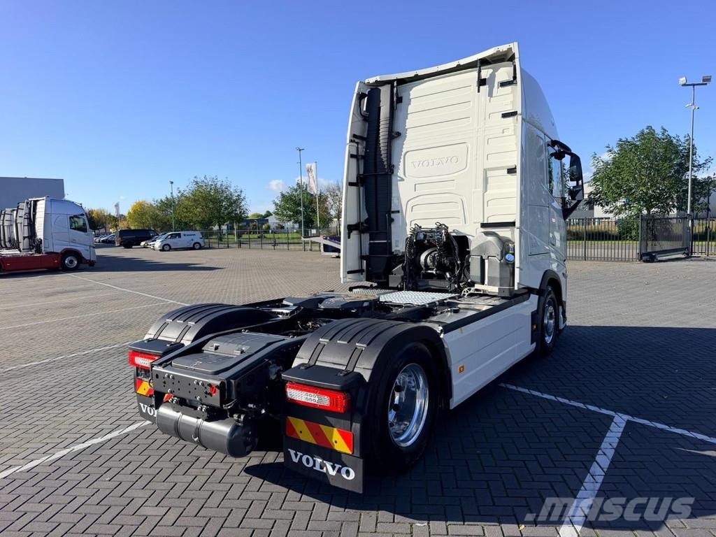 Volvo fh500 NEW, Full air, Retarder, stand airco, euro6 Vetopöytäautot
