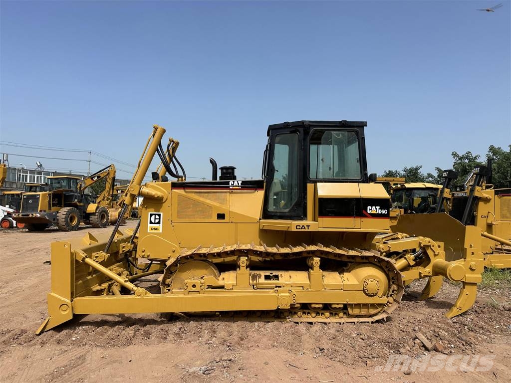 CAT D6G Crawler dozers