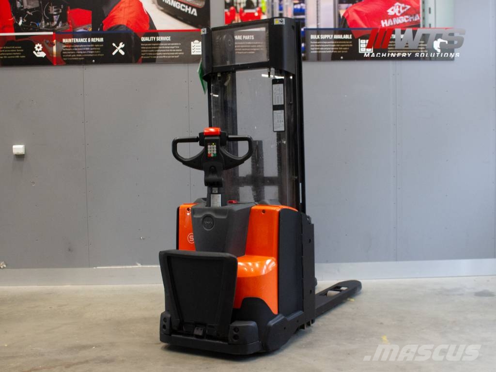 BT SPE 120 L | 4150mm lyfthöjd 行走控制式堆積機