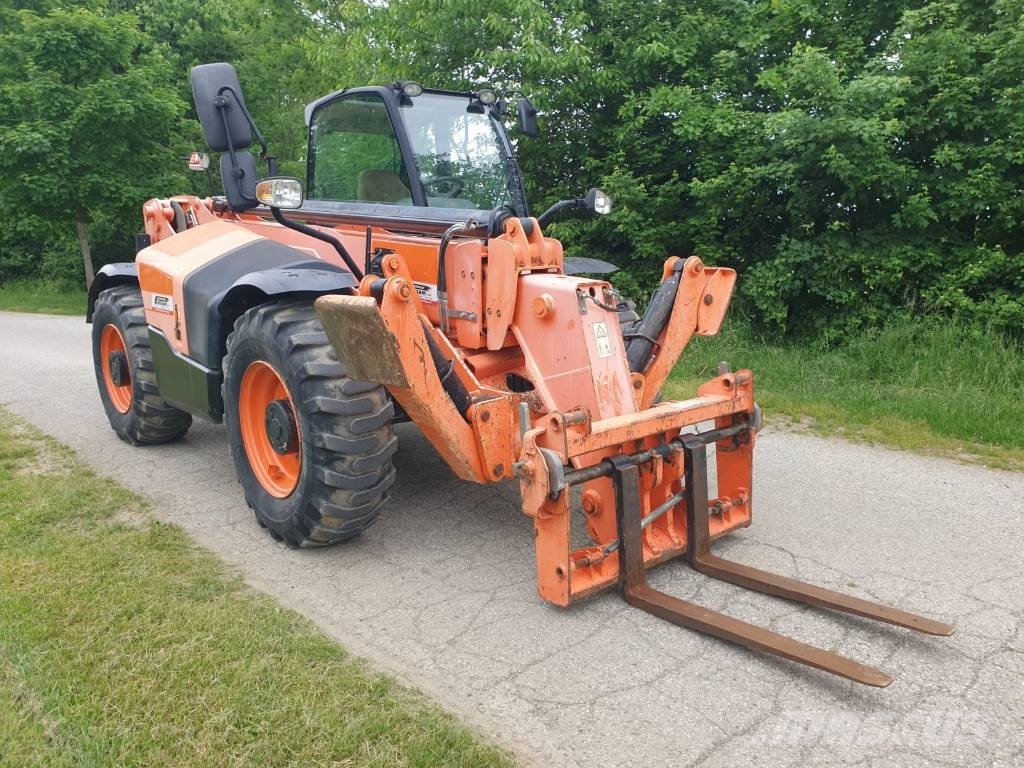 JCB 540-140 Telescopic handlers