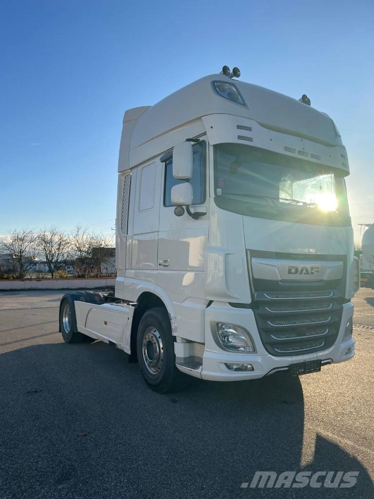 DAF XF 530 FT 트랙터 유닛