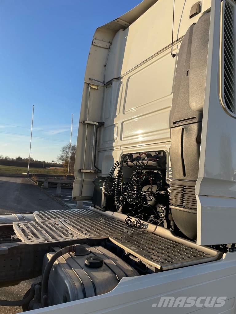 DAF XF 530 FT 트랙터 유닛