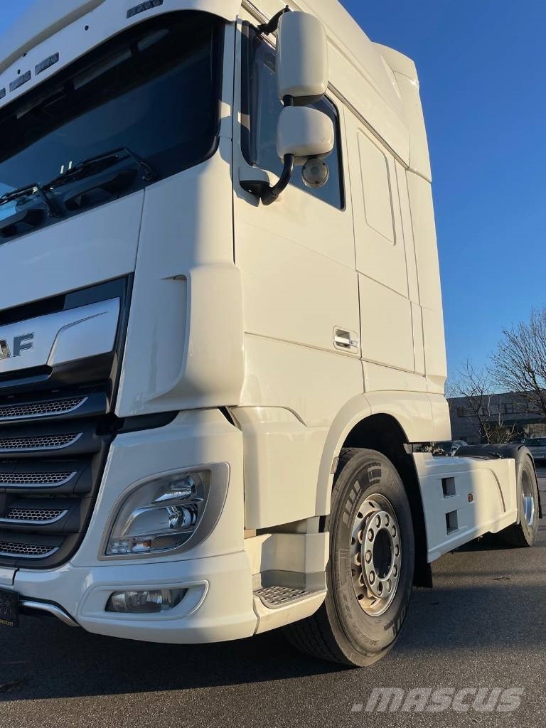 DAF XF 530 FT 트랙터 유닛