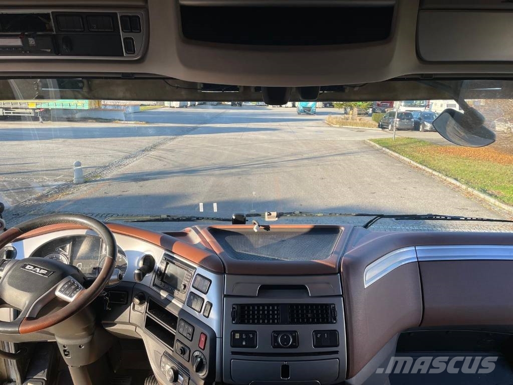 DAF XF 530 FT 트랙터 유닛
