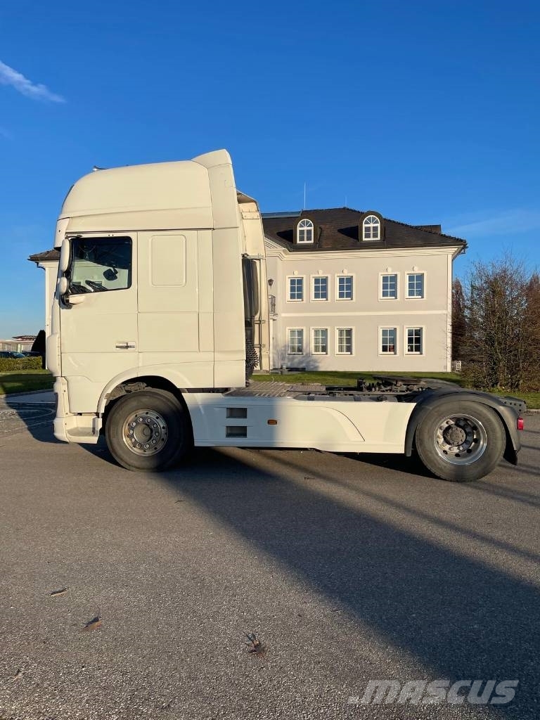 DAF XF 530 FT 트랙터 유닛