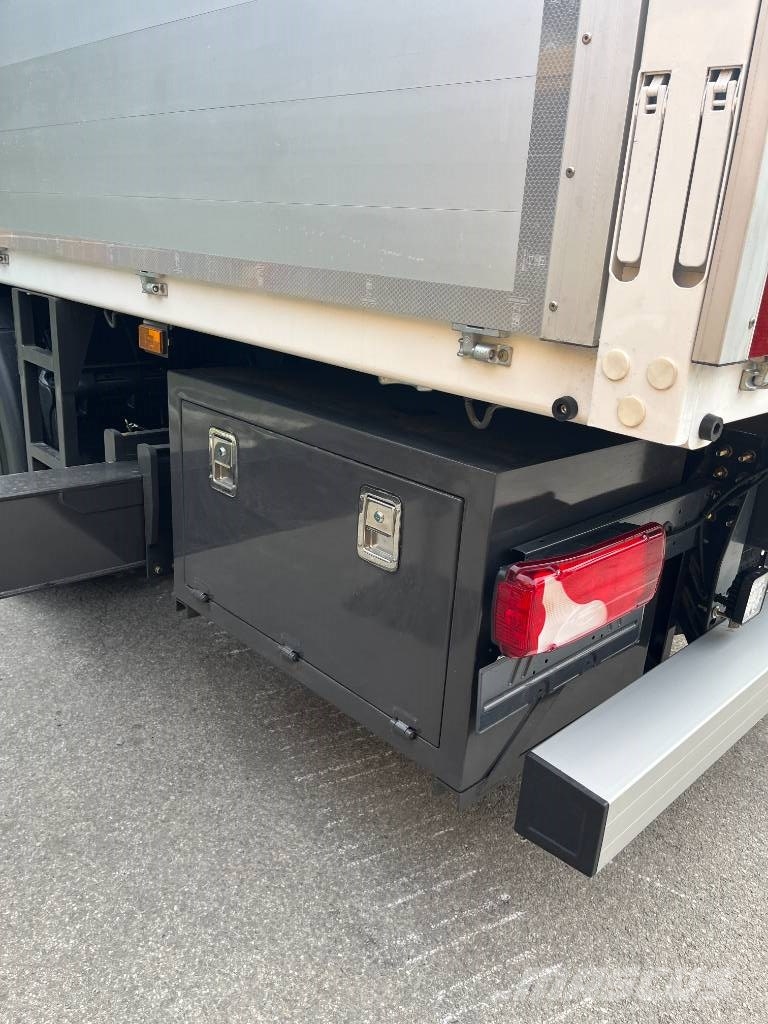 Scania P 500 Camiones grúa