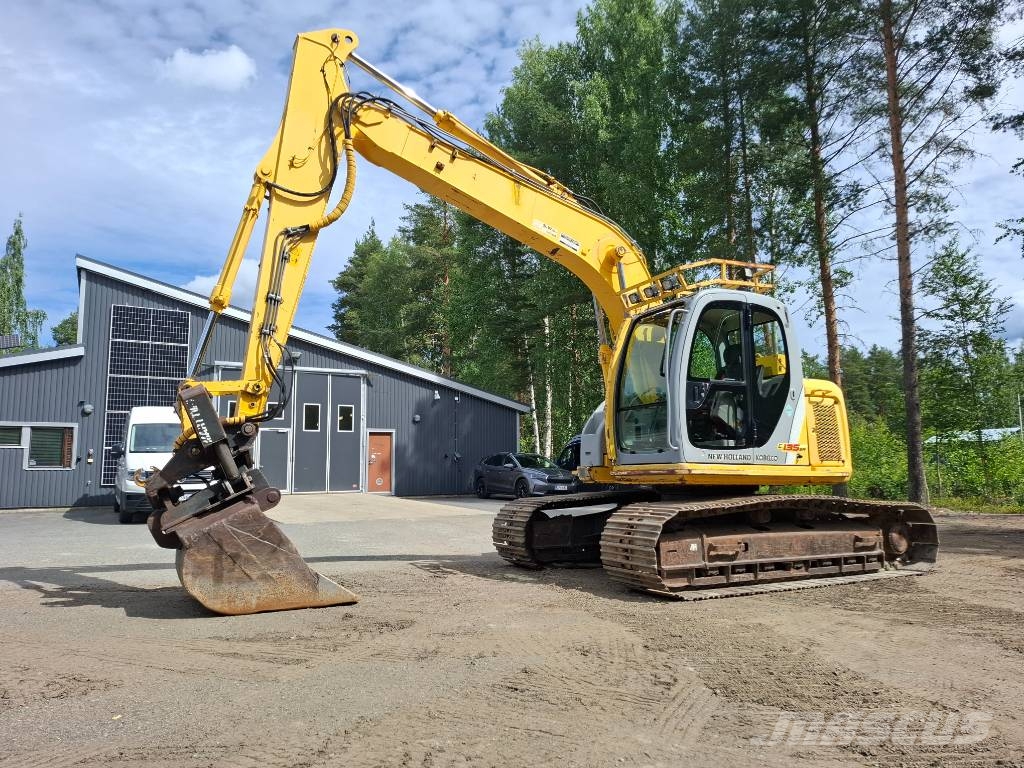New Holland Kobelco E135SR-1ES Excavadoras sobre orugas