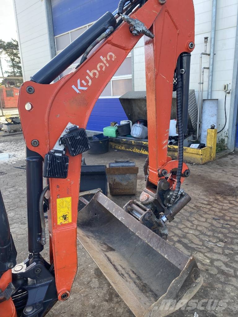 Kubota U 10-3 小型挖掘机