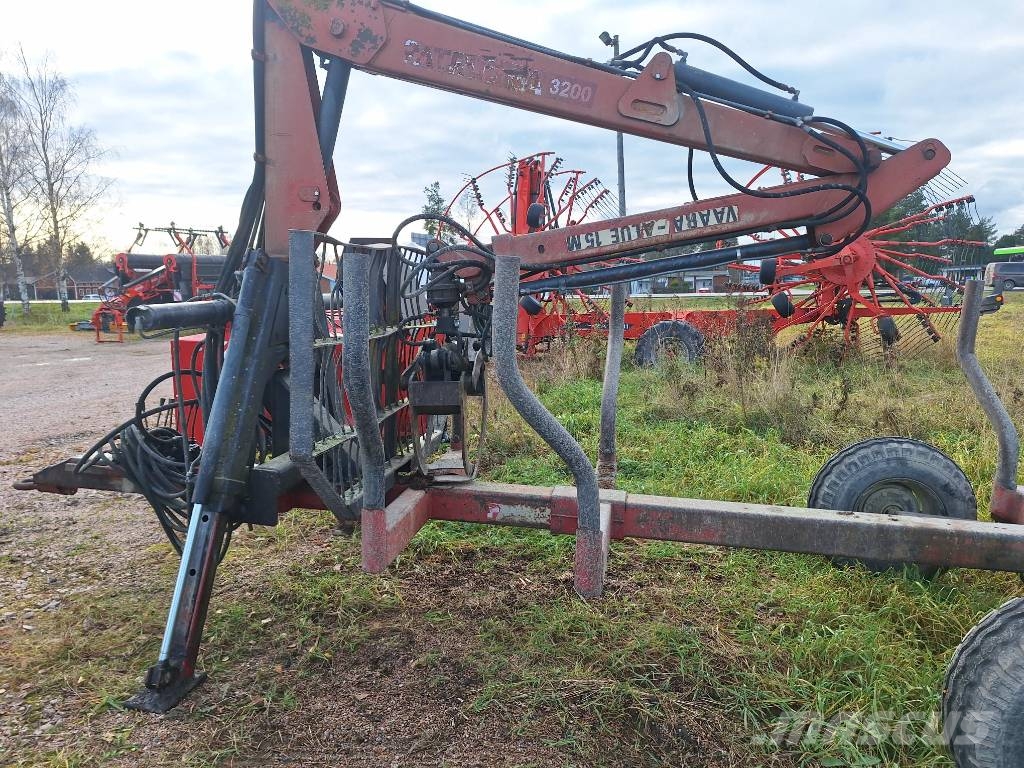 Patruuna 3200 Grue, Chargeur