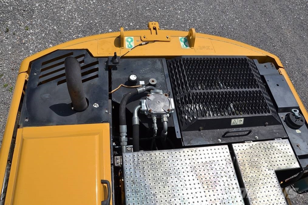 CAT M 316 D Ratiniai ekskavatoriai
