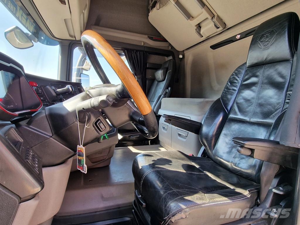 Scania R580 V8 NGS Highline 6x2 BDF - Retarder - Full air Контейнеровози