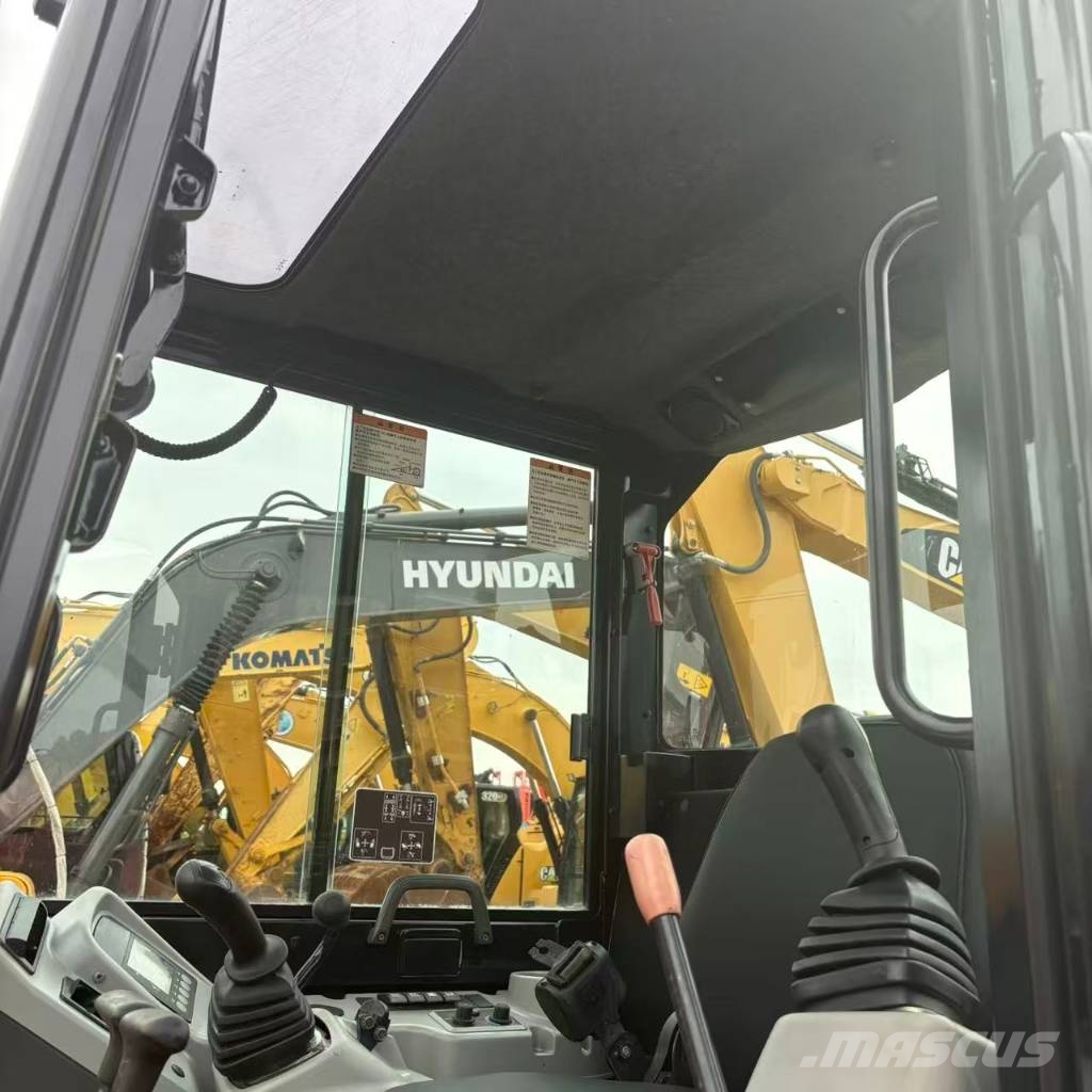 Hitachi vio55 حفارات زحافة