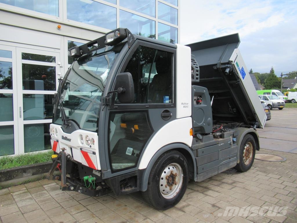 Hako Multicar M29 C EURO6 Mobilhydraulik 4WD + 4WS Kipp Tippbilar