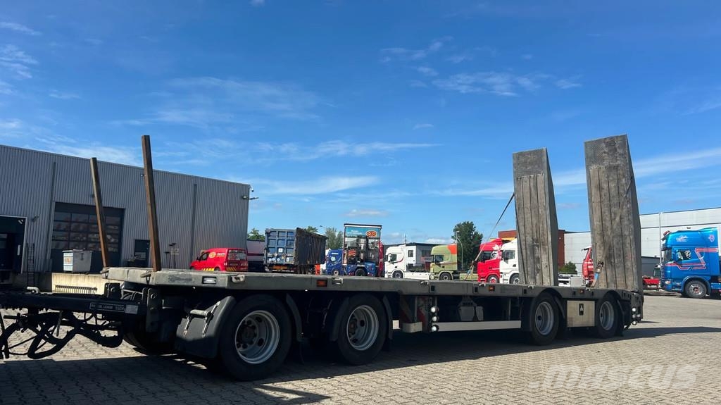 Nooteboom MA400 Semi dieplader | gegalvaniseerd | 4 asser | Niski utovarivači