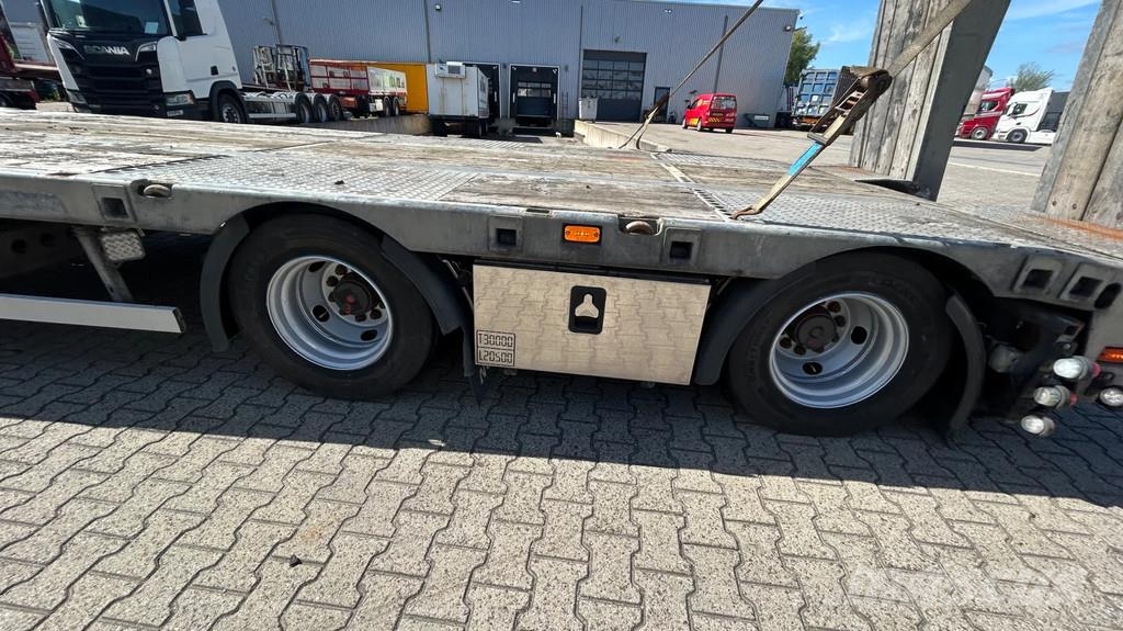 Nooteboom MA400 Semi dieplader | gegalvaniseerd | 4 asser | Niski utovarivači